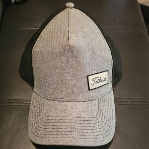 Titleist Black and Gray Mesh Cap M/L